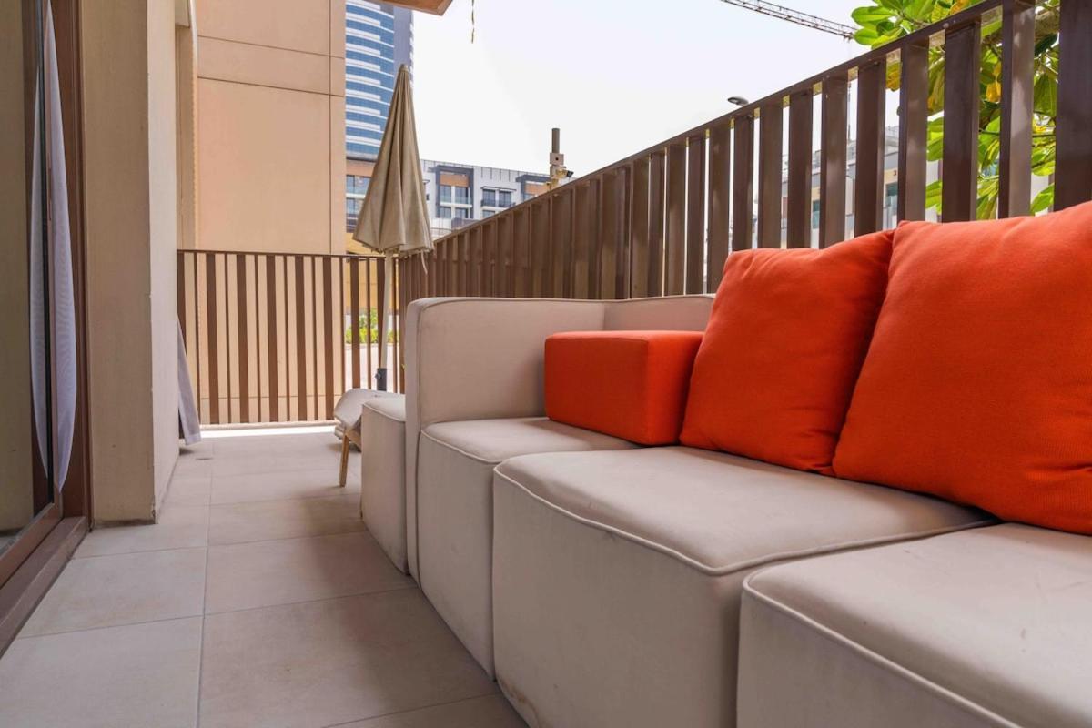 Cozy Chic 2br - Pool, Gym Access - Belgravia 1 Jvc *